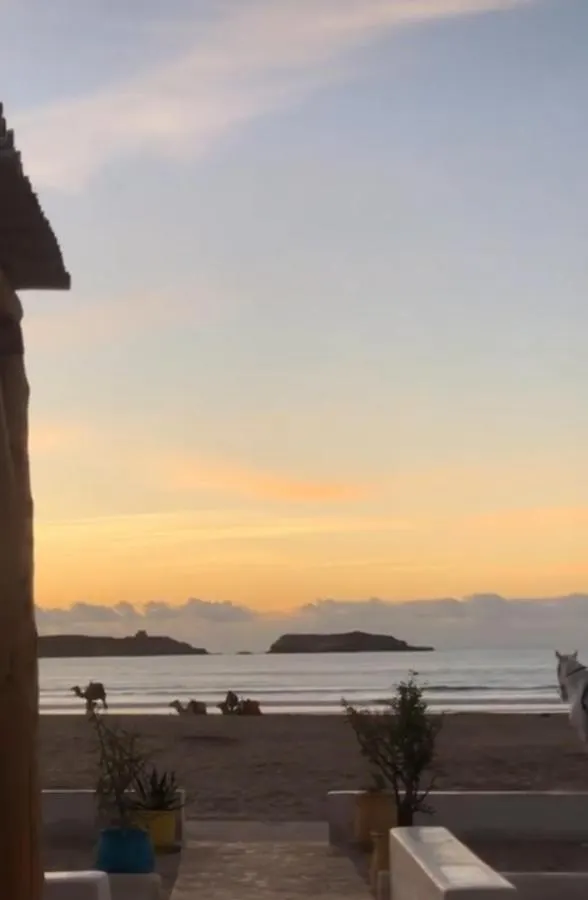 Apartmán Sea View Private Terrace - Fibre Wi-Fi & Netflix As-Sawíra